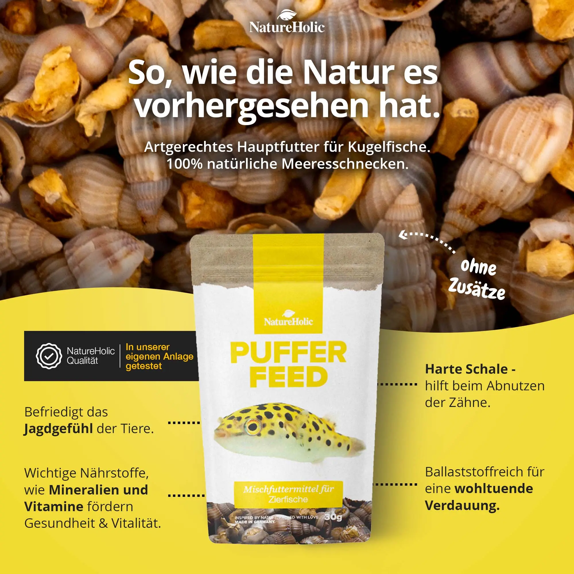 Tüte Puffer Feed mit Kugelfisch-Motiv vor Meereschnecken