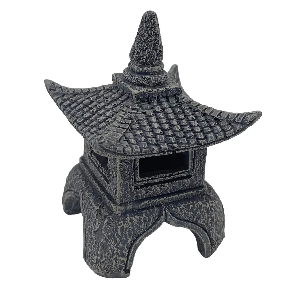 Hobby Sado Temple Aquarium-Deko: Asiatischer Mini-Tempel mit gestuftem Dach, Moos-Optik und Öffnungen als Versteck für Fische und Garnelen, Maße 9 × 8 × 9,5 cm