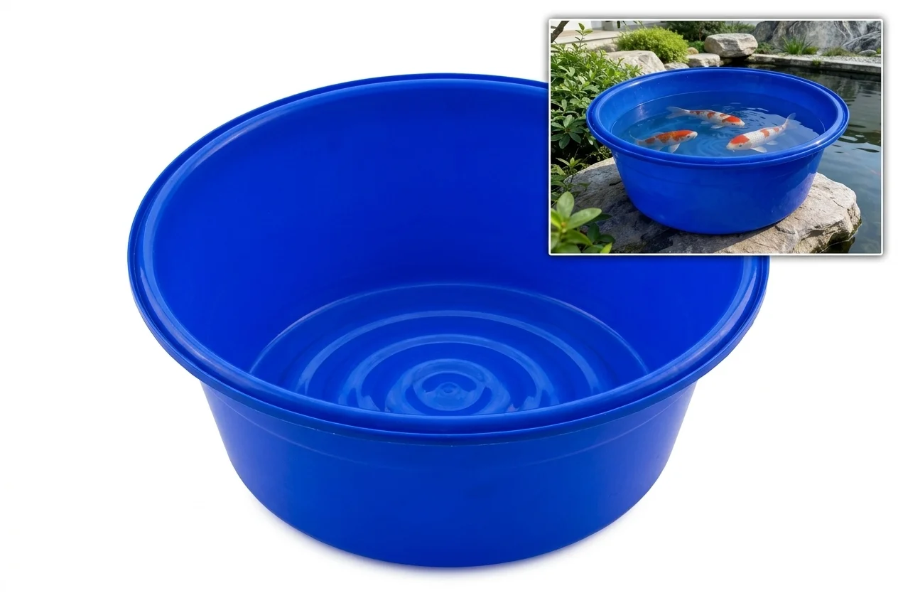 Runde blaue Kunststoff-Wanne, freigestellt auf weißem Hintergrund; kleines Einlegebild zeigt dieselbe Wanne mit Wasser und drei Koi-Fischen neben einem Gartenteich