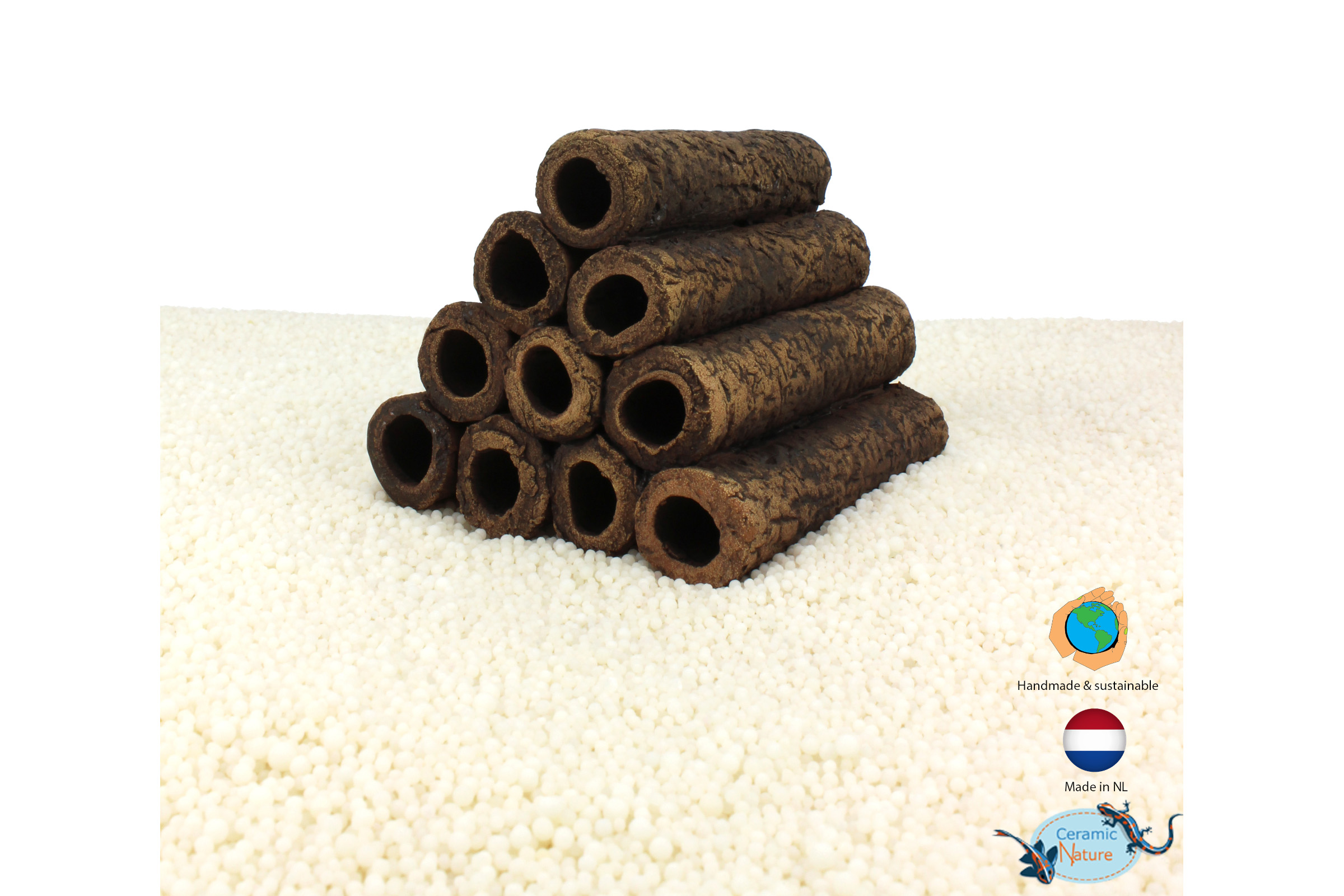 CeramicNature Pyramide 4+3+2+1, 10 Röhren, ca. 8 × 7,5 × 7 cm